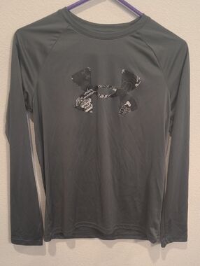 Under Armour Gray HeatGear Performance Tee Youth Large 14/16